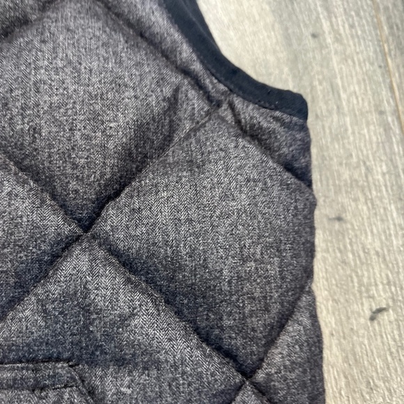 J. Crew Quilted Puffer Excursion Down Vest Size XXS - Picture 5 of 12